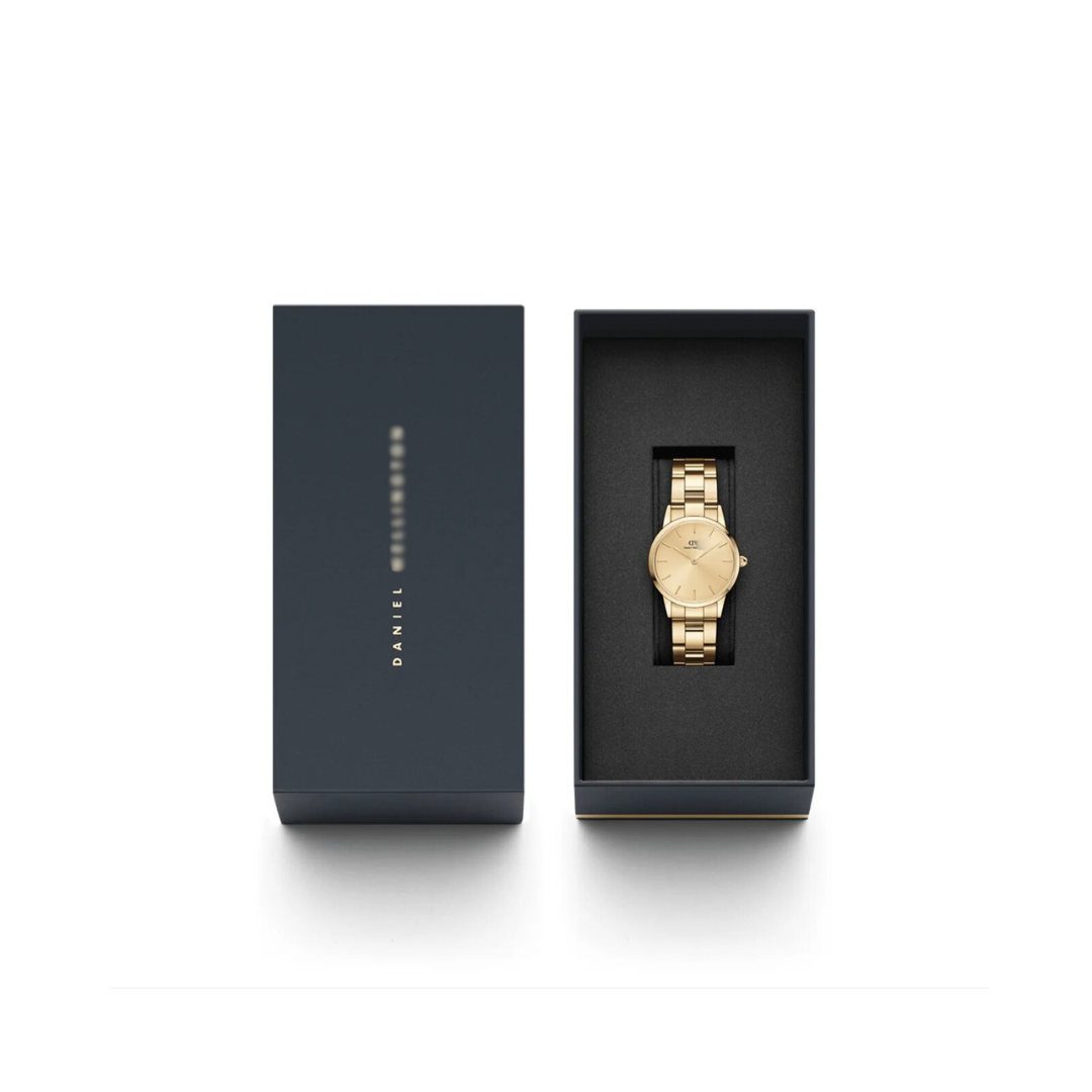 The Watch: Style 6 32mm