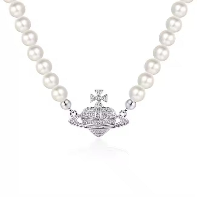 Vivi Necklace