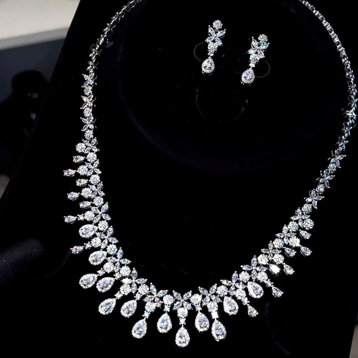 Luxury Set: Diana