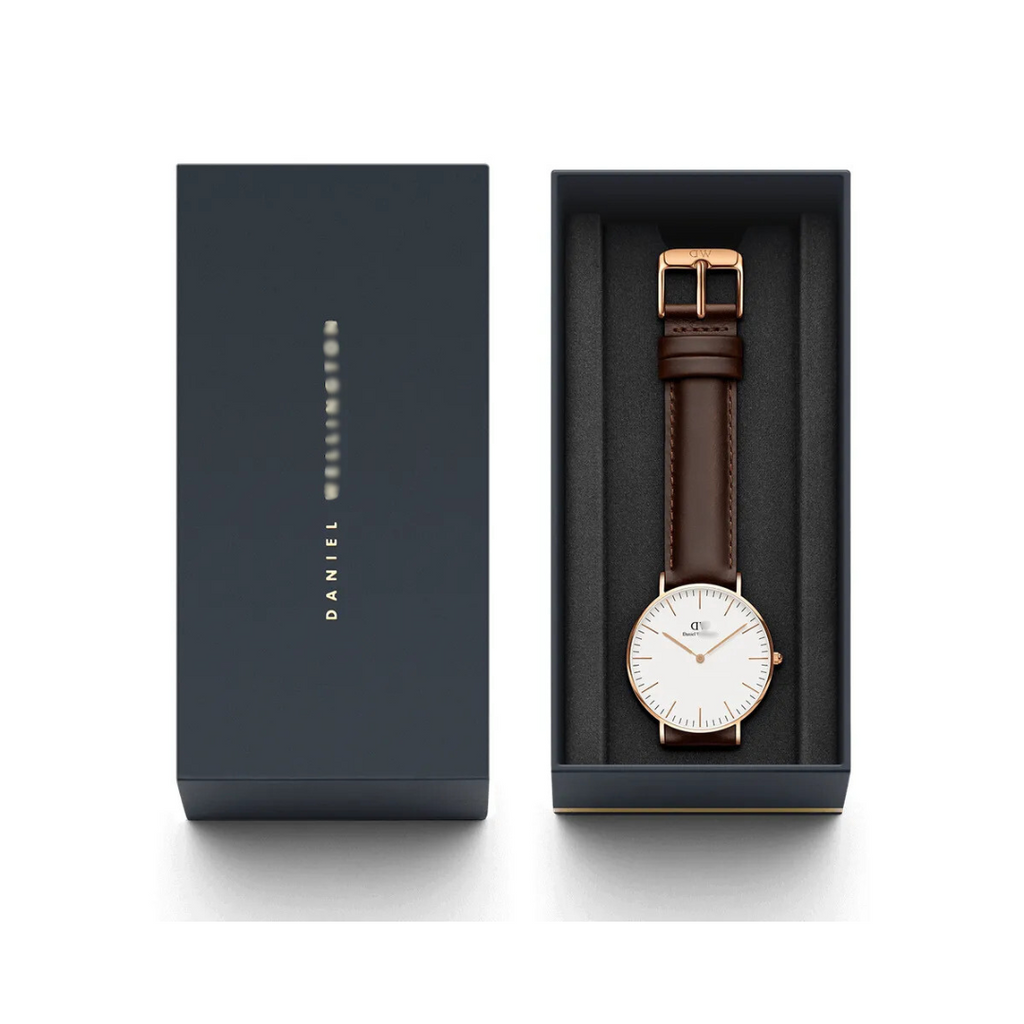 The Watch: Style 17 40mm