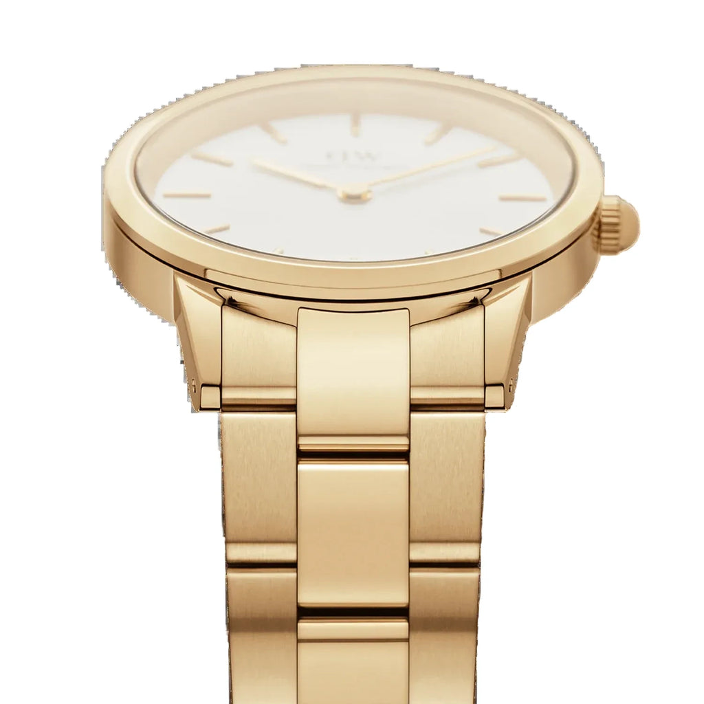 The Watch: Style 4.5